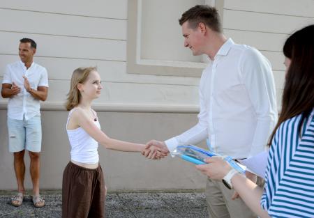 Sprejem devetletnih odličnjakov (14)